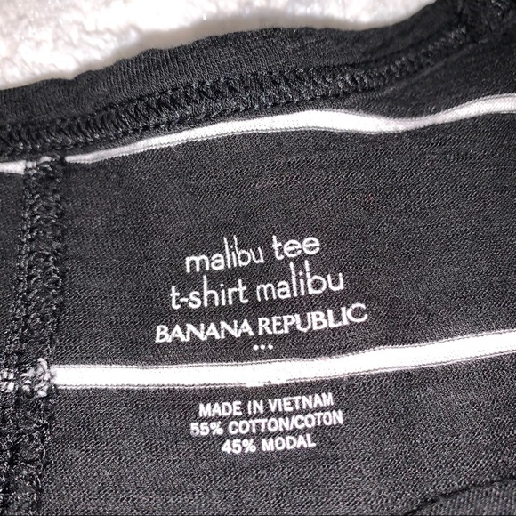 Cute black and white stripped t-shirt - Picture 3 of 4